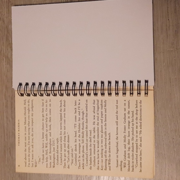 Secret Journal "Red Dragon" - Picture 2 of 6